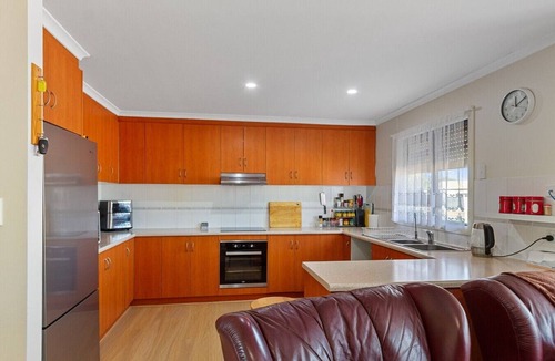 Moonta Bay House | Copper Coast Escape - 3 Bedroom Home in Moonta Bay