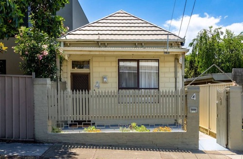 Seddon House | Cosy 2 bedroom house