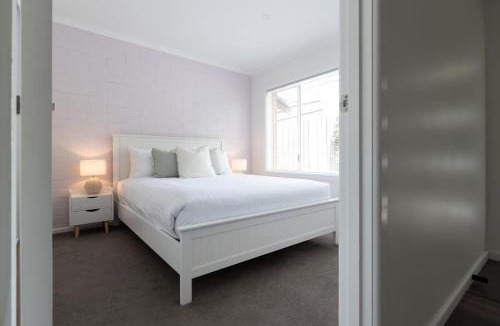 South Launceston Apartment | Cosy & Sweet: Near the City WiFi =& Parking