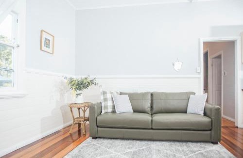 Armidale House | Cottage on Dangar