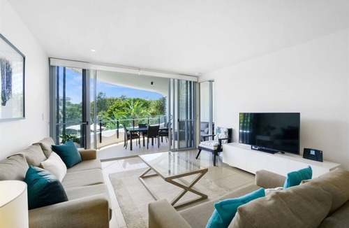 Casuarina Apartment | Cotton Beach 3 Bedroom Apartment with Pool Views