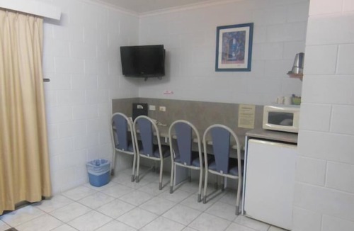 Charters Towers Hotel | Country Road Motel