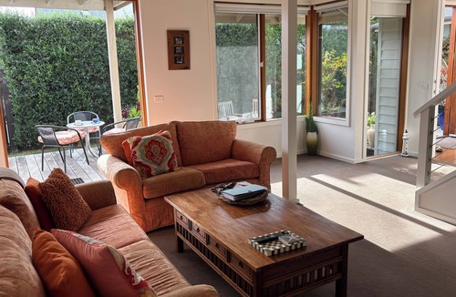 Aireys Inlet House | Couples Coastal Getaway/Pet Friendly/Your perfect coastal escape awaits