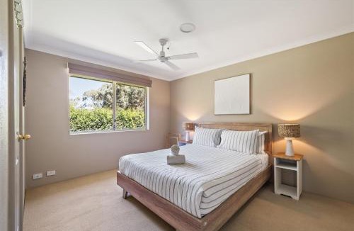 Margaret River House | Courtside - Family Stay with Private Tennis Court