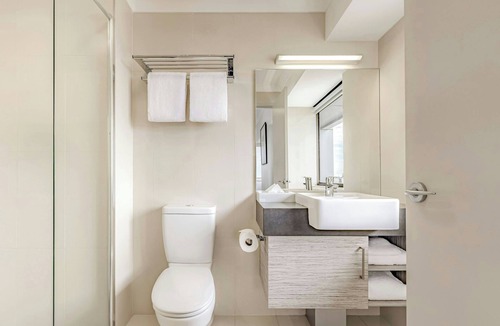 Darwin City Centre Hotel | Courtyard By Marriott Darwin