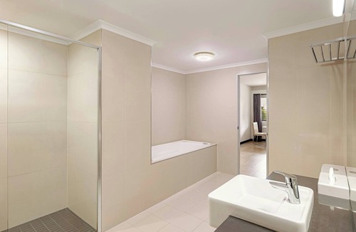 Darwin City Centre Hotel | Courtyard By Marriott Darwin
