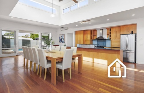 Sorrento House | Couta Coastal Haven *1 NIGHT FREE*