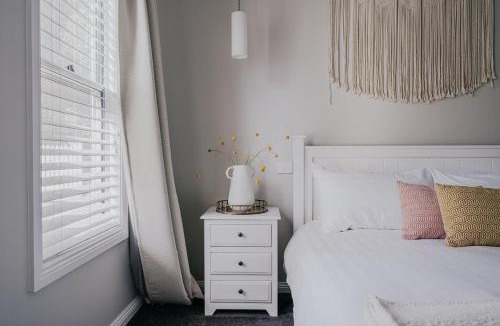 Trentham House | Cow Bell Cottage