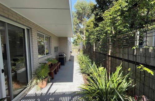 Cowes Villa | Cowes Central Beach Villa II
