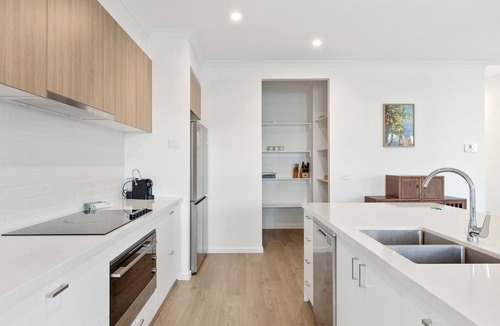 Cowes House | Cowes Market Oasis with private pool