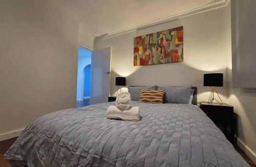 Tarcoola Beach House | Cozy Lodge In Tarcoola Beach | Coastal Retreat