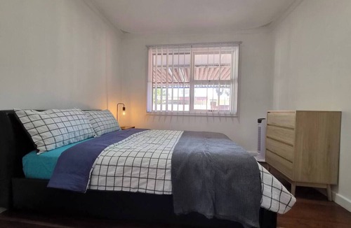 Tarcoola Beach House | Cozy Lodge In Tarcoola Beach | Coastal Retreat