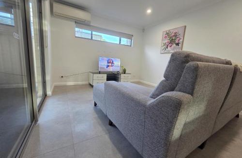 Westminster Villa | Cozy Retreat - 3 Bedroom House