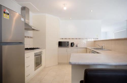 Prospect Vale House | Cozy Suburban Haven Parking & Wi-Fi