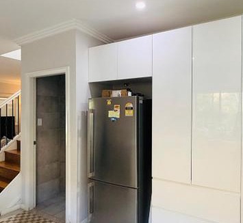 Revesby House | Cozy Twins Room with 2 Comfortable Single Beds