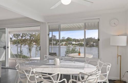 Dora Creek House | Creekside Comfort Dora Creek