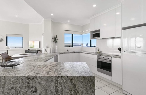 Sunshine Beach Apartment | Crescent Roost 7 Sunshine Beach