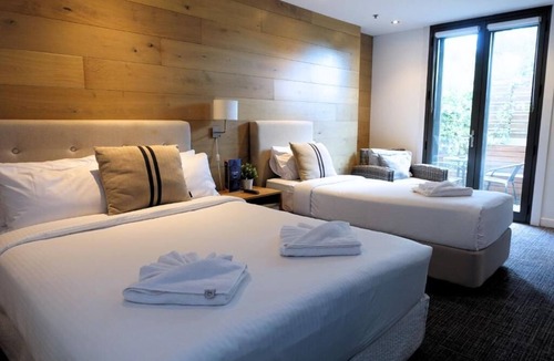 Surry Hills Hotel | Crown Hotel Surry Hills