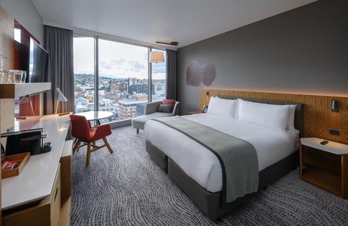 Hobart Central Business District Hotel | Crowne Plaza Hobart by IHG