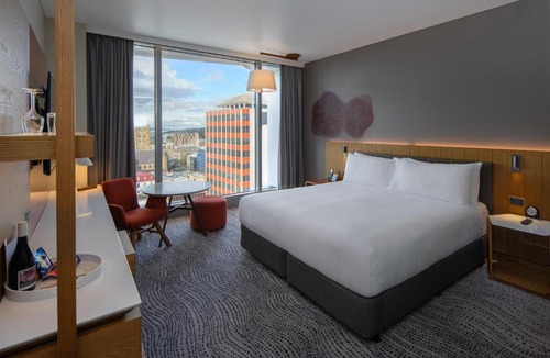 Hobart Central Business District Hotel | Crowne Plaza Hobart by IHG