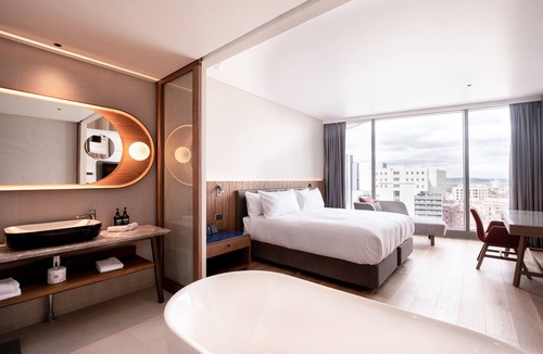 Hobart Central Business District Hotel | Crowne Plaza Hobart by IHG
