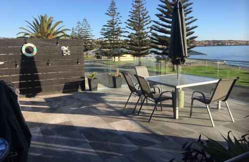 Port Vincent Apartment | crystal blue apartment