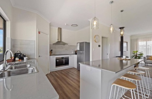 Burnside House | Cusmano Retreat | Family Friendly | Rural Setting