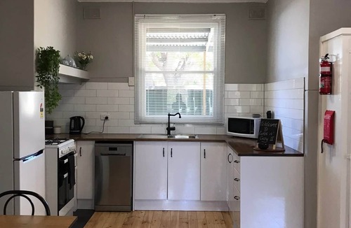 Murray Bridge House | CUTE AND COSY II - Events, Workers and Getaways