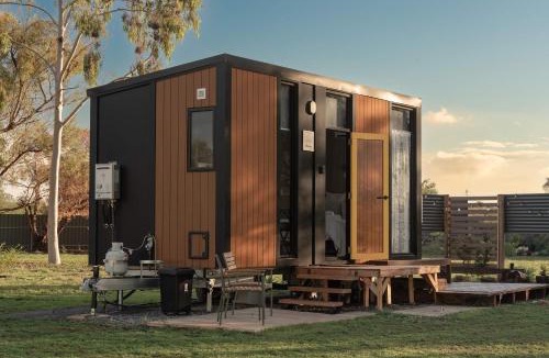 Kudla House | D&L Cottage by Tiny Away