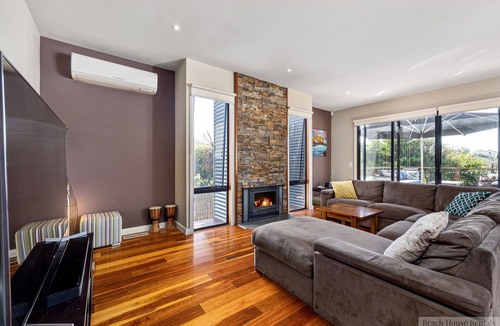 Blairgowrie House | DANA DELIGHTS! SUPERB COASTAL SPA & MODERN BEACH HOUSE, BLAIRGOWRIE