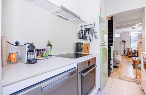 Darlinghurst House | Darling-of-Darlinghurst - Home with charm & History