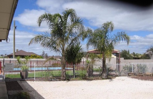 Horsham Hotel | DARLOT MOTOR INN