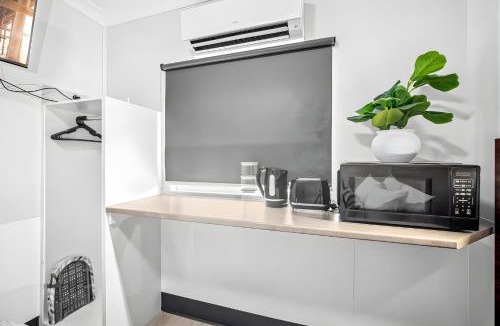 Darwin City Centre Hotel | Darwin CBD Escape-Cosy and Central