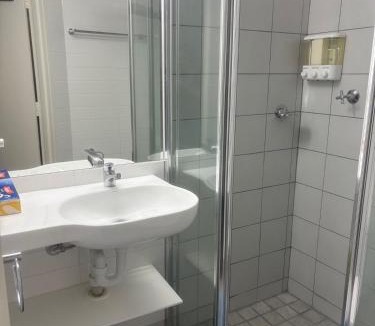 Darwin City Centre Apartment | Darwin City Escapes - 1 bedroom unit