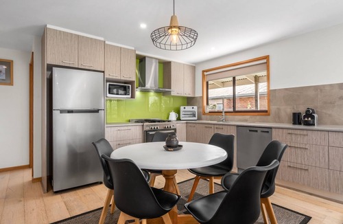 Portarlington House | Daze Away - A quiet corner of a beachy town.