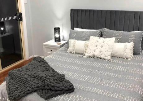 Hazelbrook Bed & Breakfast | Dees Rear Studio Room