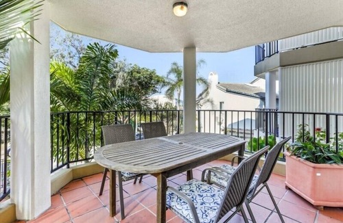 Sunshine Beach Apartment | Delightful apartment close to the beach in Sunshine Beach