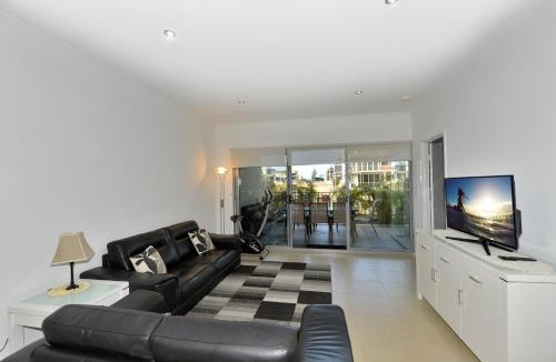 Mandurah House | DelMar 3