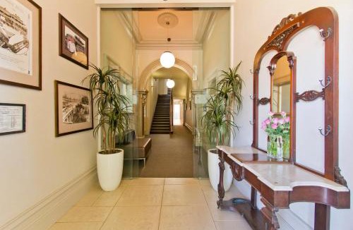 Deloraine Hotel | Deloraine Hotel