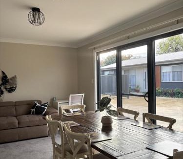 Parkes Apartment | Deni's Home