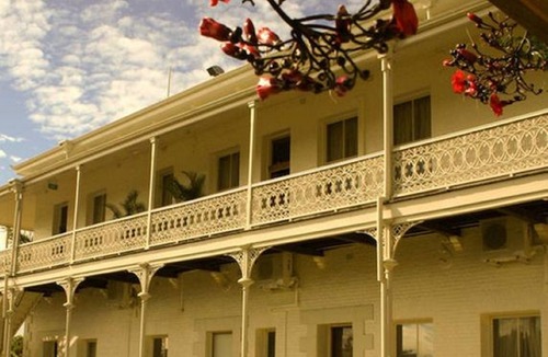 Rockhampton Hotel | Denison Boutique Hotel