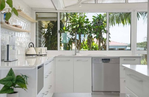 Sandy Beach House | Diamond View - Relaxed with Ocean Views, Pet Friendly, Across from Sandy Beach