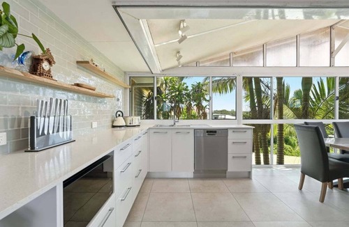 Sandy Beach House | Diamond View - Relaxed with Ocean Views, Pet Friendly, Across from Sandy Beach