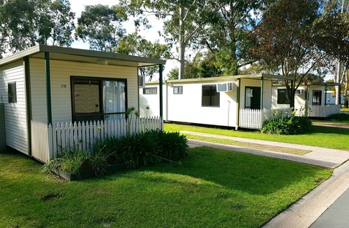 Moama Hotel | Discovery Parks - Moama West