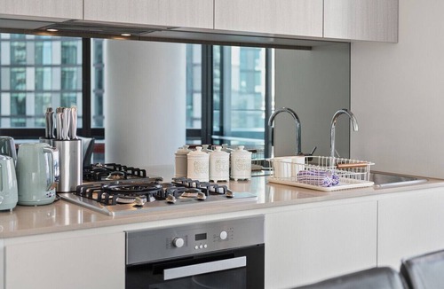 Docklands Apartment | Docklands Melbourne Harbour Views
