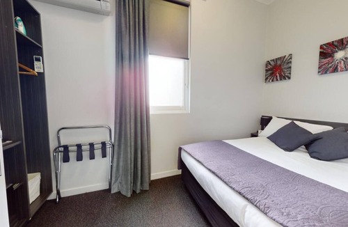 Hobart Central Business District Hotel | Doctor Syntax Hotel