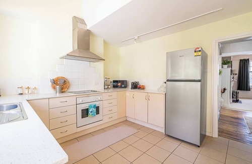 Hobart Central Business District Cottage | Dollys Cottage Timeless Retreat near Hobart CBD