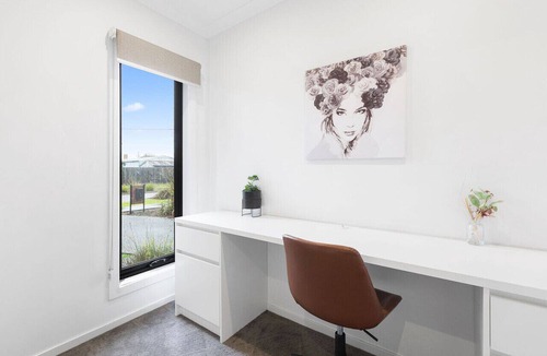Clayton South House | Domi Rentals - The Third Residence