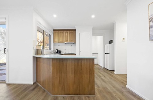 Glen Waverley House | Domi Rentals - The Willow Home
