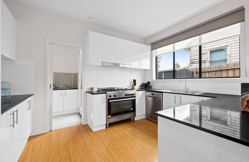 Clayton House | Domi Rentals - The Fregon Townhouse